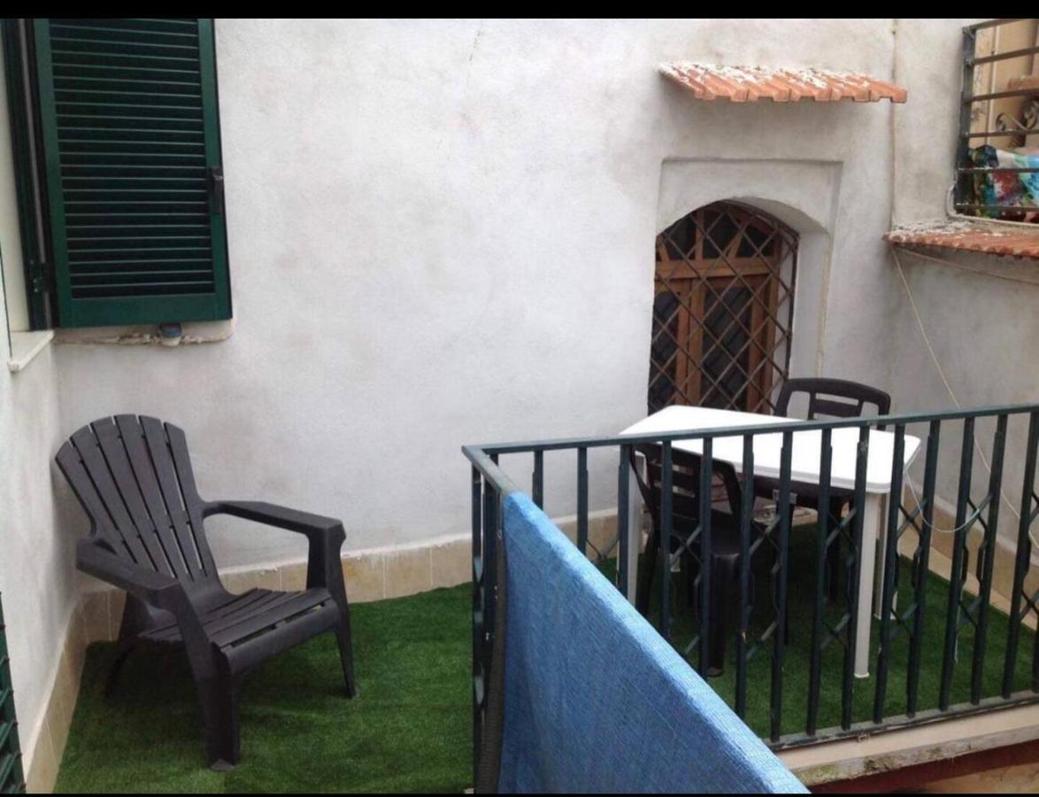 Casa Vacanza Da Nusco Napoli Eksteriør billede